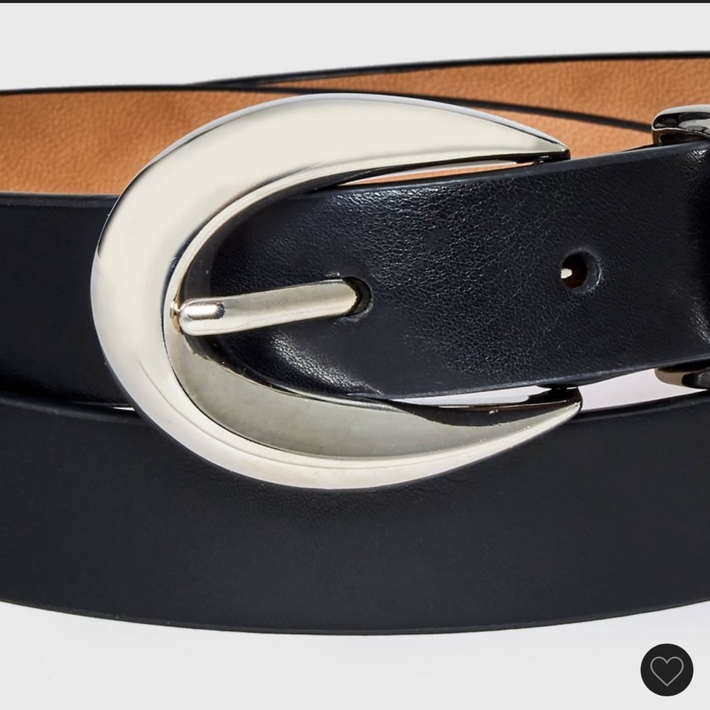 Black Leather Belt with Silver Buckle - Picture 3 of 3
